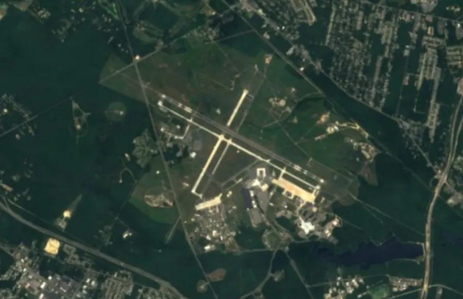 Historical satellite view of Atlantic City International Airport · 2016–17 imagery