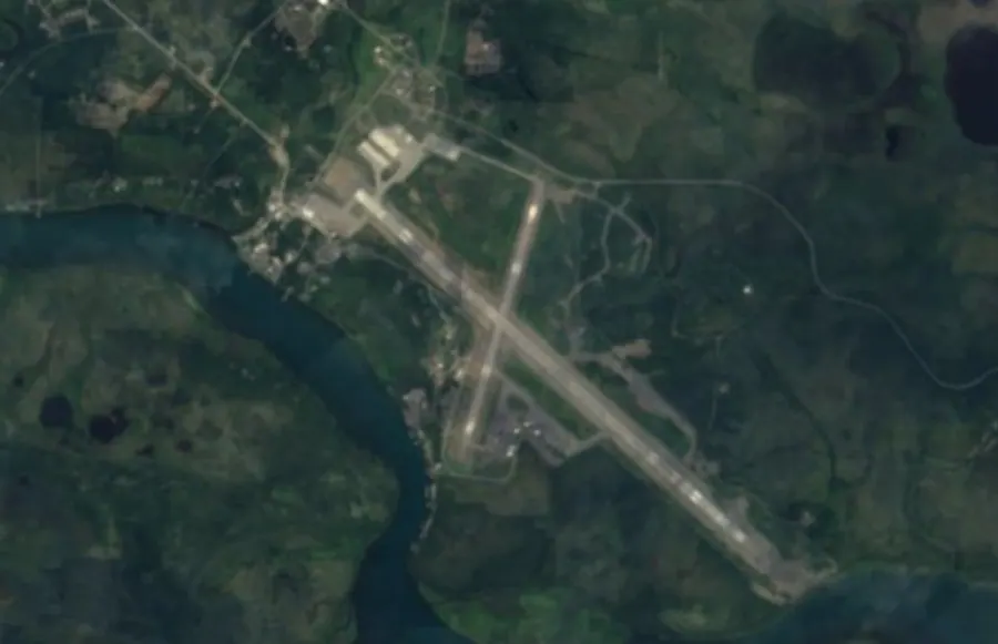 Historical satellite view of King Salmon Airport · 2016–17 imagery