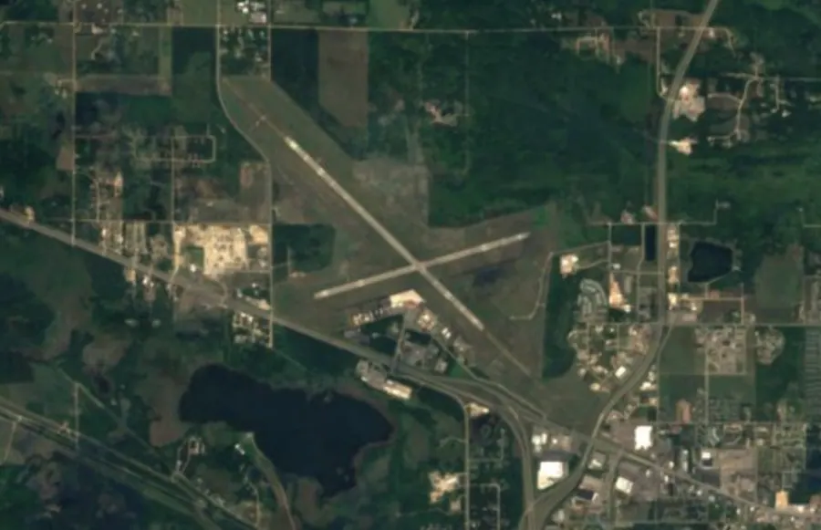 Historical satellite view of Bemidji Regional Airport · 2016–17 imagery