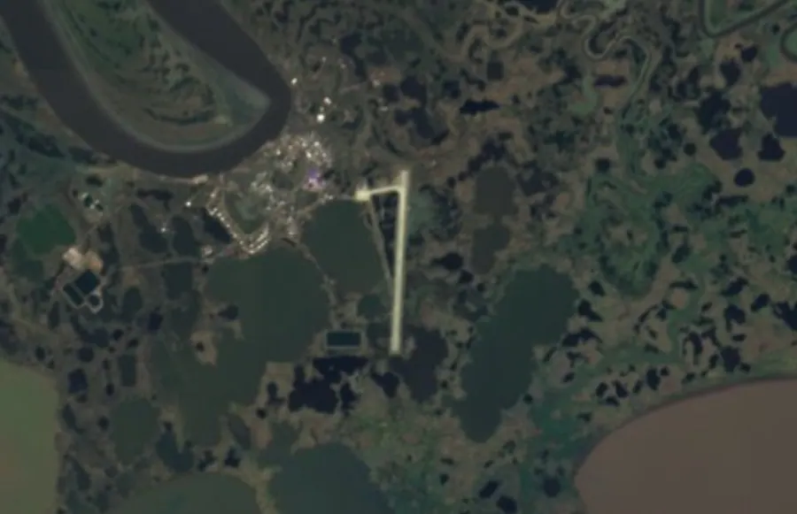 Historical satellite view of Kipnuk Airport · 2016–17 imagery
