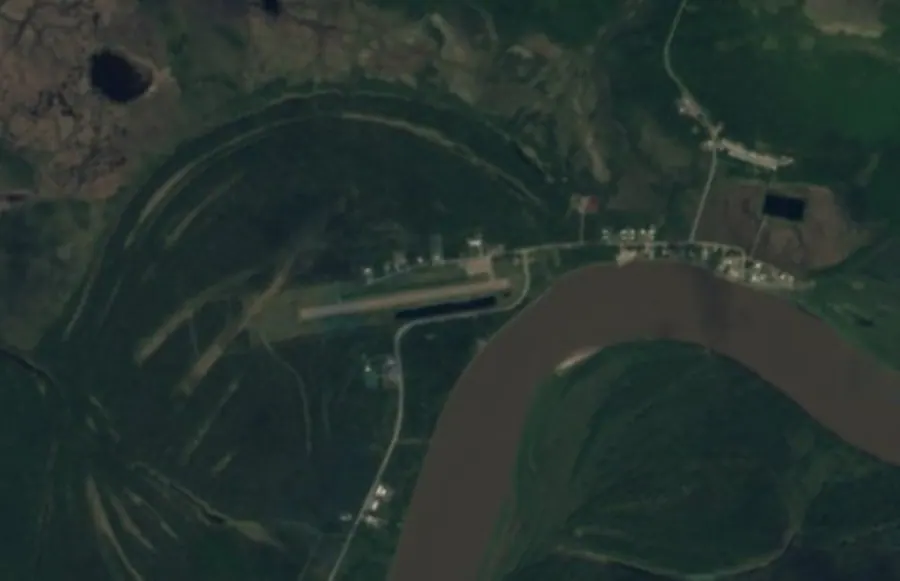 Historical satellite view of Kalskag Airport · 2016–17 imagery