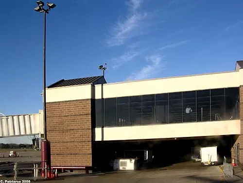 View of Lafayette Regional Airport