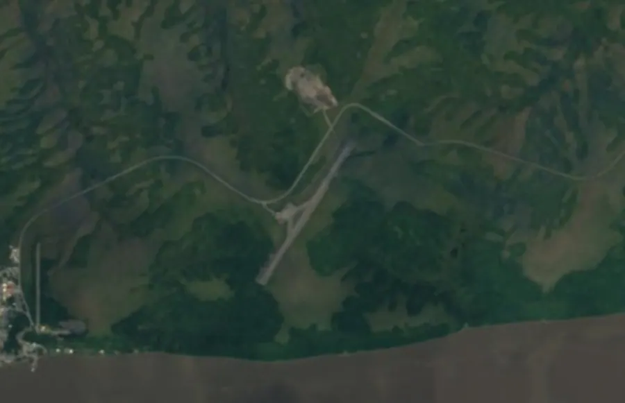 Historical satellite view of Mountain Village Airport · 2016–17 imagery