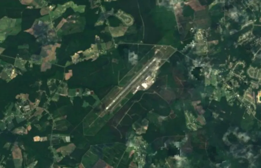 Historical satellite view of Albert J Ellis Airport · 2016–17 imagery