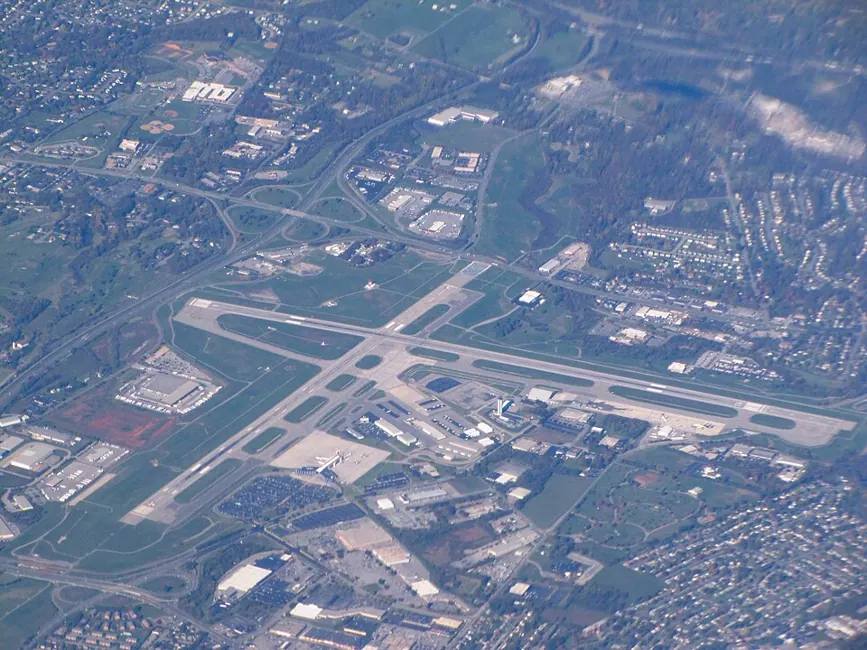 View of Roanoke–Blacksburg Regional Airport