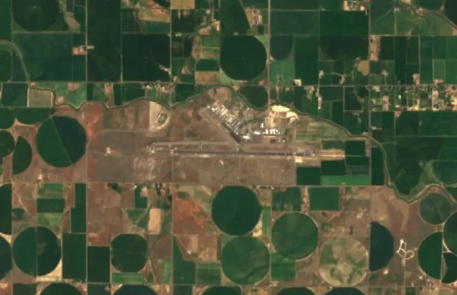 Historical satellite view of Joslin Field Magic Valley Regional Airport · 2016–17 imagery